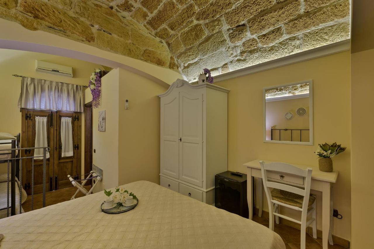 B&B Le Oasi Terrasini Exterior photo